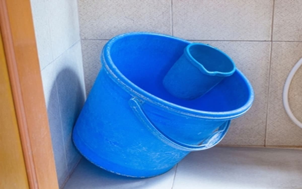 बिना मेहनत, 5 स्टार होटल की तरह साफ-सुथरा रहेगा बाथरूम! ये 6 स्मार्ट हैक नोट करें