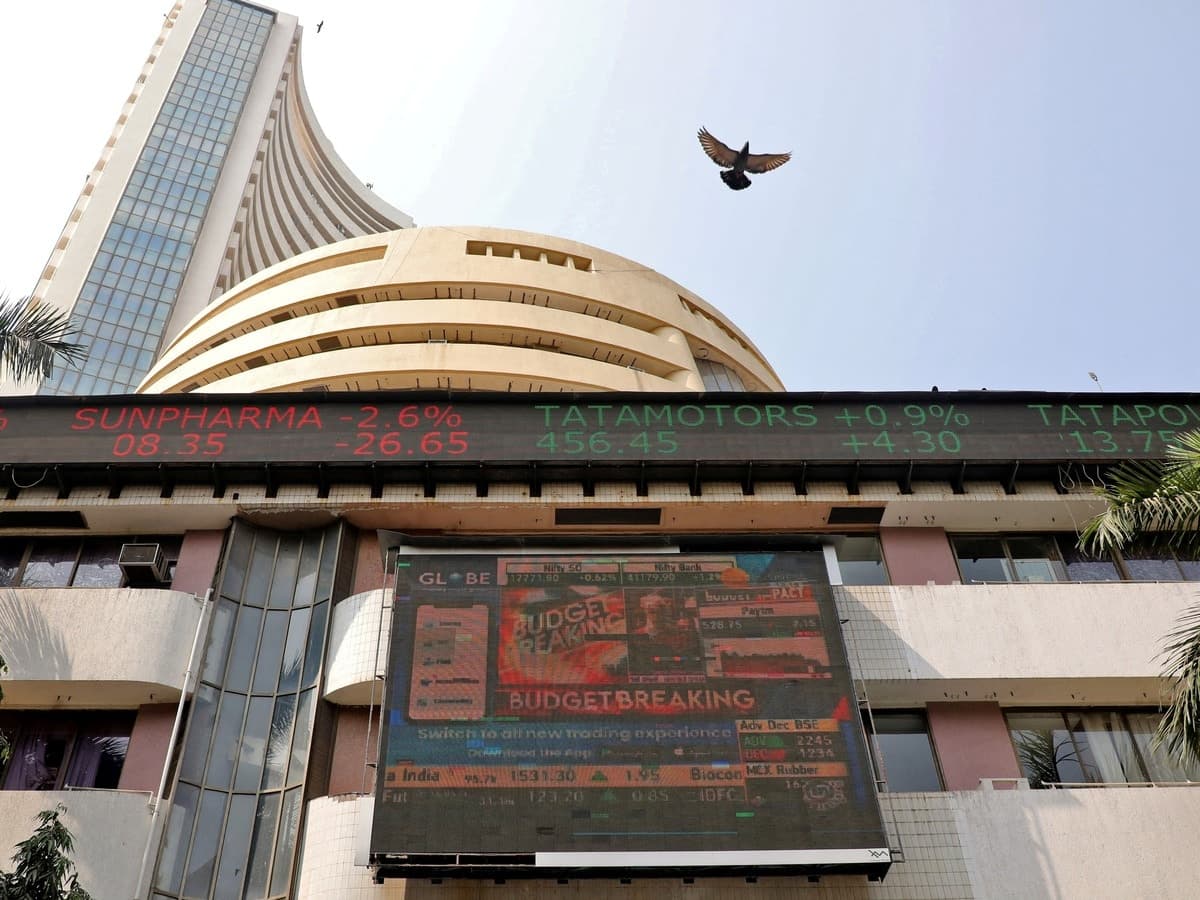 Stock Market Today: शेयर मार्केट की अच्छी शुरुआत, सेंसेक्स 74500 और निफ्टी 23300 के पार