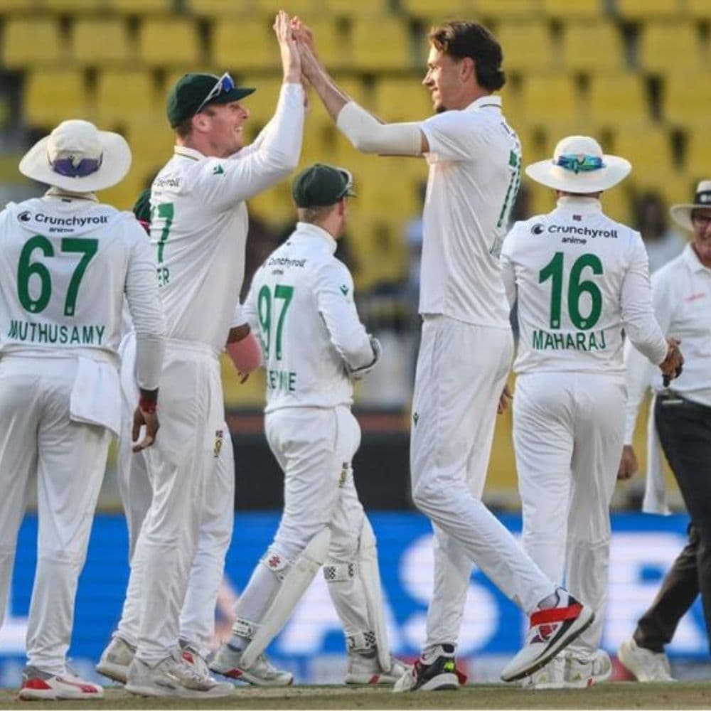 गुवाहाटी टेस्ट- भारत पर क्लीन स्वीप का खतरा:हार टालने के लिए बुधवार को पूरा दिन निकालना होगा, साउथ अफ्रीका को 8 विकेट चाहिए